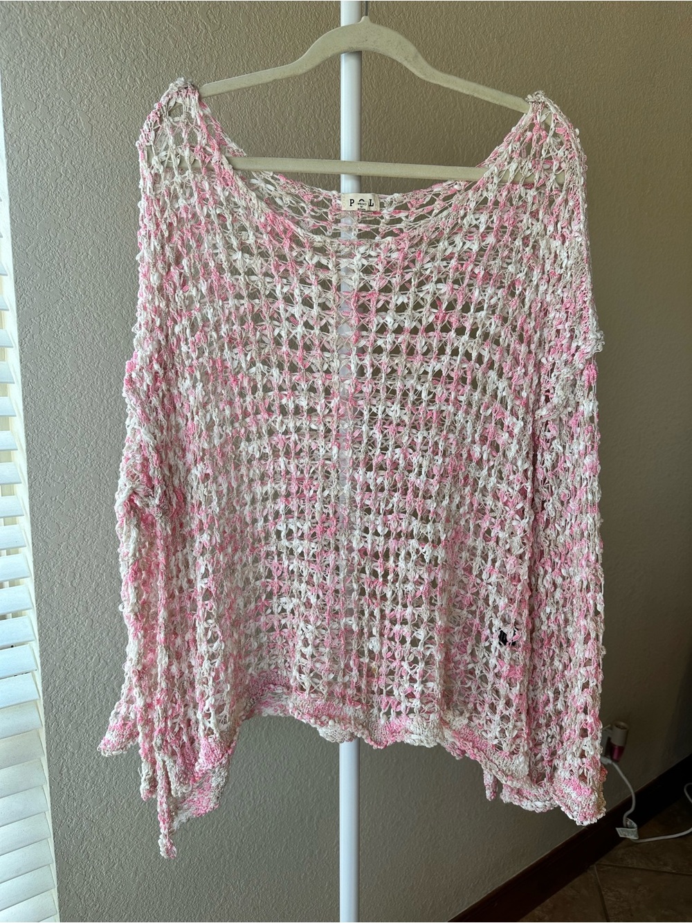 POL pink & beige open knit fishnet crochet sweater cottage core boho size large